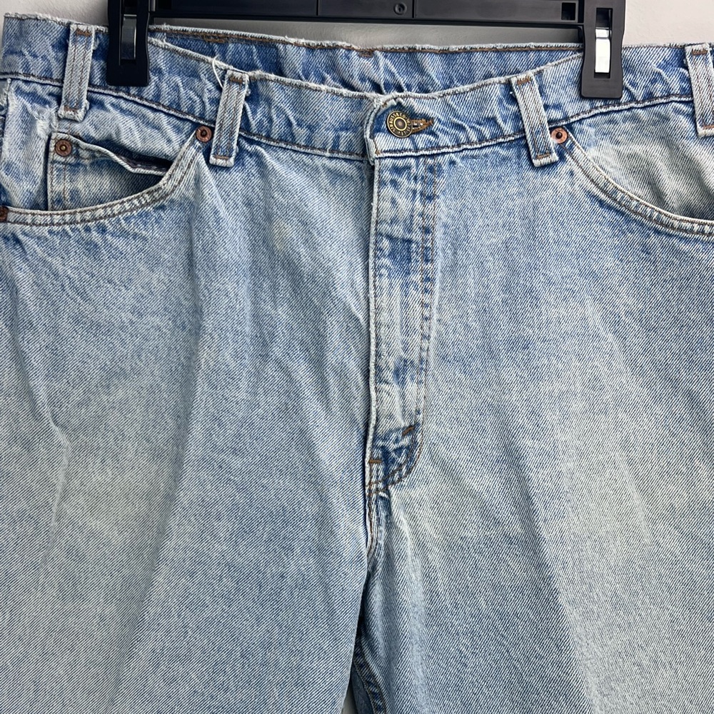 Vintage Mens Levi’s denim 36W ORANGE tab made in USA light wash jeans shorts